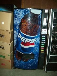 dixie narco 501 in Cold Beverage & Soda Machines
