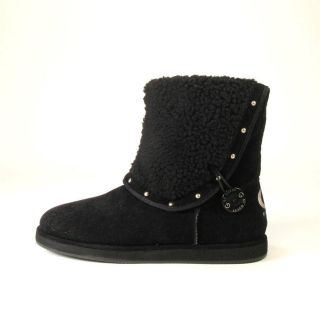 by GUESS Womens Shoes, Anya Booties Foldover Faux Fleece Cuff Black