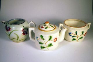antique teapots made in japan