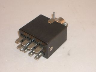pin connector in Radio Communication