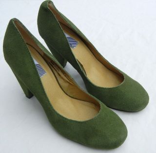 UO Urban Outfitters Womens Suede Tapered Heel Pumps size 7