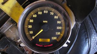 Harley Davidson Speedometer Roadking Fatboy Softail Wideglide part 