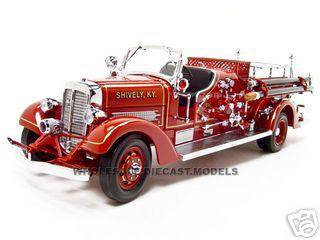 1938 AHRENS FOX VC FIRE ENGINE RED 1/24 DIECAST MODEL