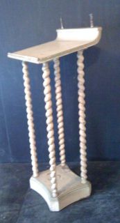 Late 19th Century Wooden Church Lectern with Bernini Spirals