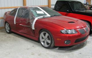 06 Pontiac GTO, 44K miles, LS2 w/ 6 speed manual, 18s