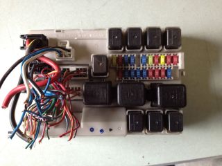 03 2006 Nissan Altima 03 06 IPDM Fuse Relay Junction Box 284B7878J020 