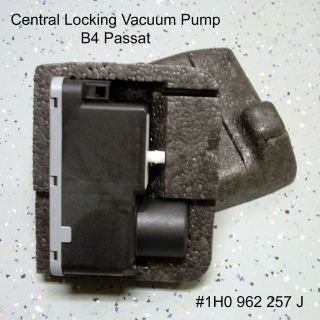 VW B4 Passat Central Locking Vacuum Pump 1995 1997 357962263 