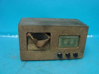   USA Leatherette AM/SW Table Model 6 66A Tube Radio Receiver Spartan