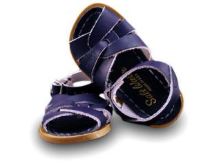 saltwater sandals in Clothing, 