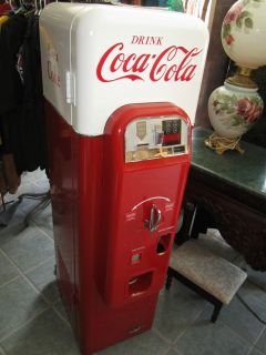Nostalgic Wurlitzer W64 Coca Cola Refrigerated Can or Bottle Vending 