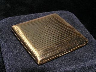 Vintage Ribbed and Etched DORSET Fifth Avenue Goldtone Square Compact 