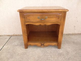 Ethan Allen country French carved lamp end table on drawer night stand 