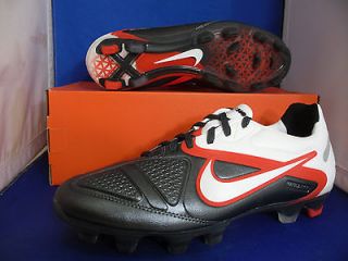 Nike CTR360 Maestri II 2 FG SZ US 9.5 BLACK WHITE CHALLENGE RED 