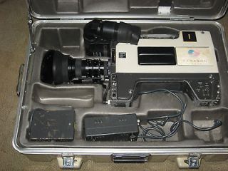 Hitachi Pro TV camera FP 21u lens f9 126mm Viewfinder GM 3BU power 