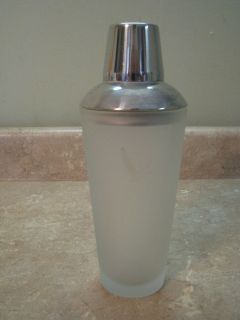 GREY GOOSE Vodka FROSTED & CLEAR GLASS SHAKER Bar/Drink STAINLESS TOP 