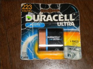 NEW DURACELL 223 BATTERIES EXP. 2014 & 2015 IN PACKAGE CHEAP 