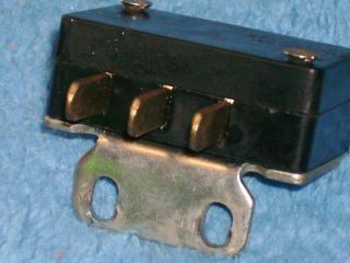   158 17540 SEWING MACHINE 3 PRONG MALE PLUG HELP BREAST CANCER CARE