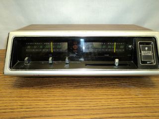   Zenith AM FM Solid State Table Top Radio Sounds Great Headphone jack