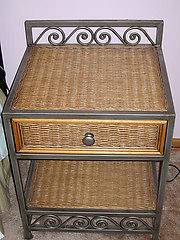   MIRANDA NIGHTSTAND   RARE & HARD TO FIND  Wicker & metal, Exc. Cond