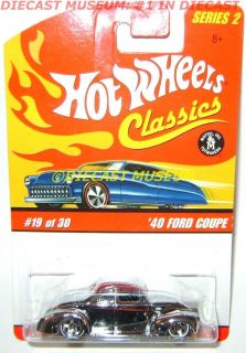 1940 40 FORD COUPE CHROME HOT WHEELS CLASSICS DIECAST