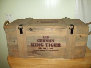 Empty wooden Crate for 1/16 Forces of Valor King Tiger German Tank