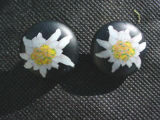   Lucite White Flower Edelweiss Clip Earrings Vintage 70s W.German