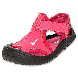 girls nike shoes size 13 in Girls Shoes