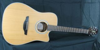   TAKAMINE EGS330SC Electric Acous​tic Guitar SOLID CEDAR Top, Cutaway