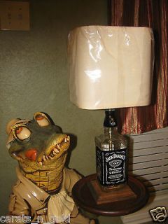 JACK DANIELS WHISKEY BOTTLE TABLE LAMP with HARP & FINIAL