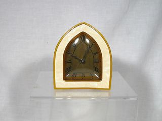 bakelite clock in Clocks