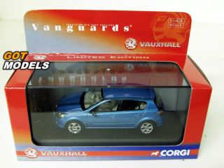 VAUXHALL ASTRA SXI   1/43 SCALE MODEL CAR BY CORGI VANGUARDS   BLUE 