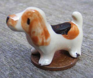 12 Scale A Beagle Dolls House Miniature Puppy Dog Pet Garden 