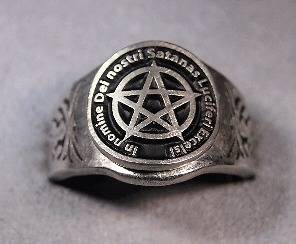 satans Invocation Pentagram Ring AVE SATANA Sizes 6 to 15 Availible