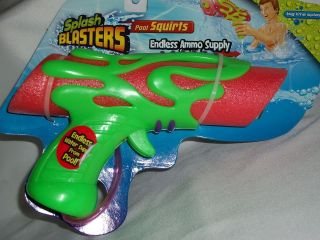   Squirts Gun Endless Ammo Pool Bath Water Game Swim Fun Toy Kids