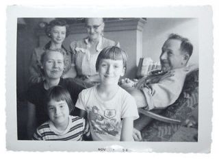 Vintage Snapshot Photo Happy 1950s Family   Girl w/ SMOKEY the Bear T 