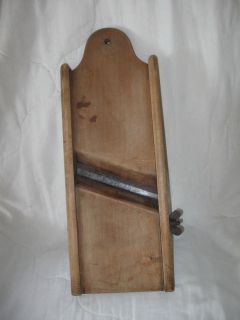 Early Cabbage Cutter Very Desireable Wall Mount Antique/Collectible 