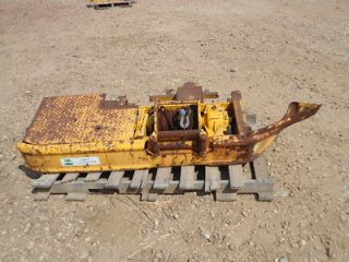   Paccar 20,000 pound bumper winch, hydraulic or PTO, capstan attachment