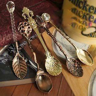   classical style of Shell coffee/ice cream scoop lovely birthday gift