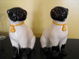 Hollywood Regency Pair Pug Dogs Italian Art Pottery Majolica Mid 