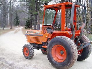 Kubota L2250 25hp 4x4 3 cylinder diesel tractor loader included