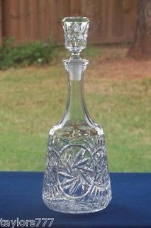 VINTAGE CLEAR GLASS CRYSTAL PINWHEEL STAR DECANTER WITH STOPPER