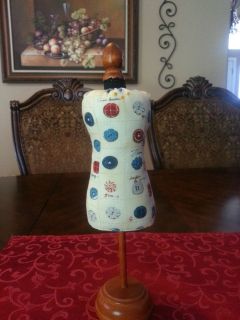Pin Cushion Dress Form Mannequin Tabletop Wood Jewelry Stand Holder