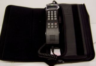 Vintage NOS Motorola Bag Cell Phone SCN2497B   with owners manual
