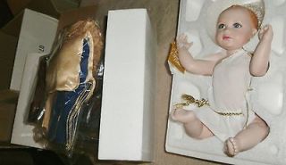 Franklin Mint Baby Jesus Away In A Manger Porcelain Doll & Musical 
