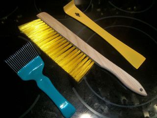 Beekeeping package, hive tool, bee brush and cappings fork / scratcher 