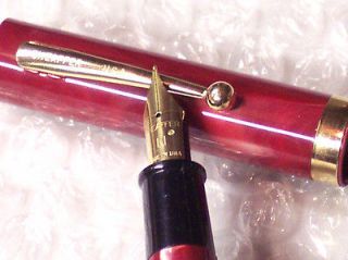   NEW OLD STOCK,SHEAFFER FLAT TOP,RED PEARL,GOLD COLOR MED.NIB,BOX MINT
