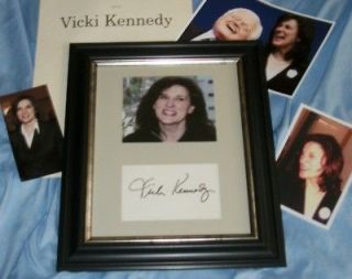 VICKIE KENNEDY/AutogC​ard&PhotoFrame​d&Photos/ VERY HOT