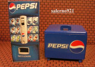 Pepsi Cooler Ice Chest & Soda Vending Machine+FREE 124 Scale Diorama 