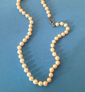 LOVELY COSTUME KNOTTED CREAMY WHITE PEARL CHOKER NECKLACE