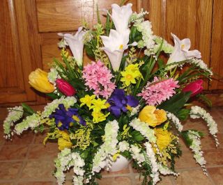 Spring Flower Arrangements Church Pews Wedding Altar Vases Receptions 